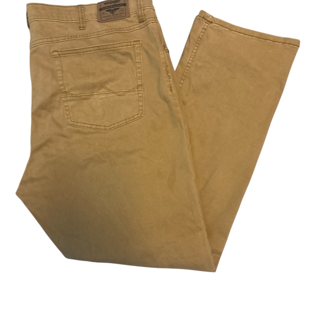 Wrangler Men's Khaki Chinos
